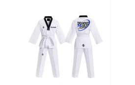 DOBOK à l'effigie de Club qualité supérieure : 40 €